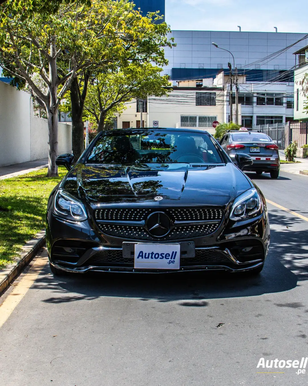 Mercedes Benz SLC 200 miniatura 7