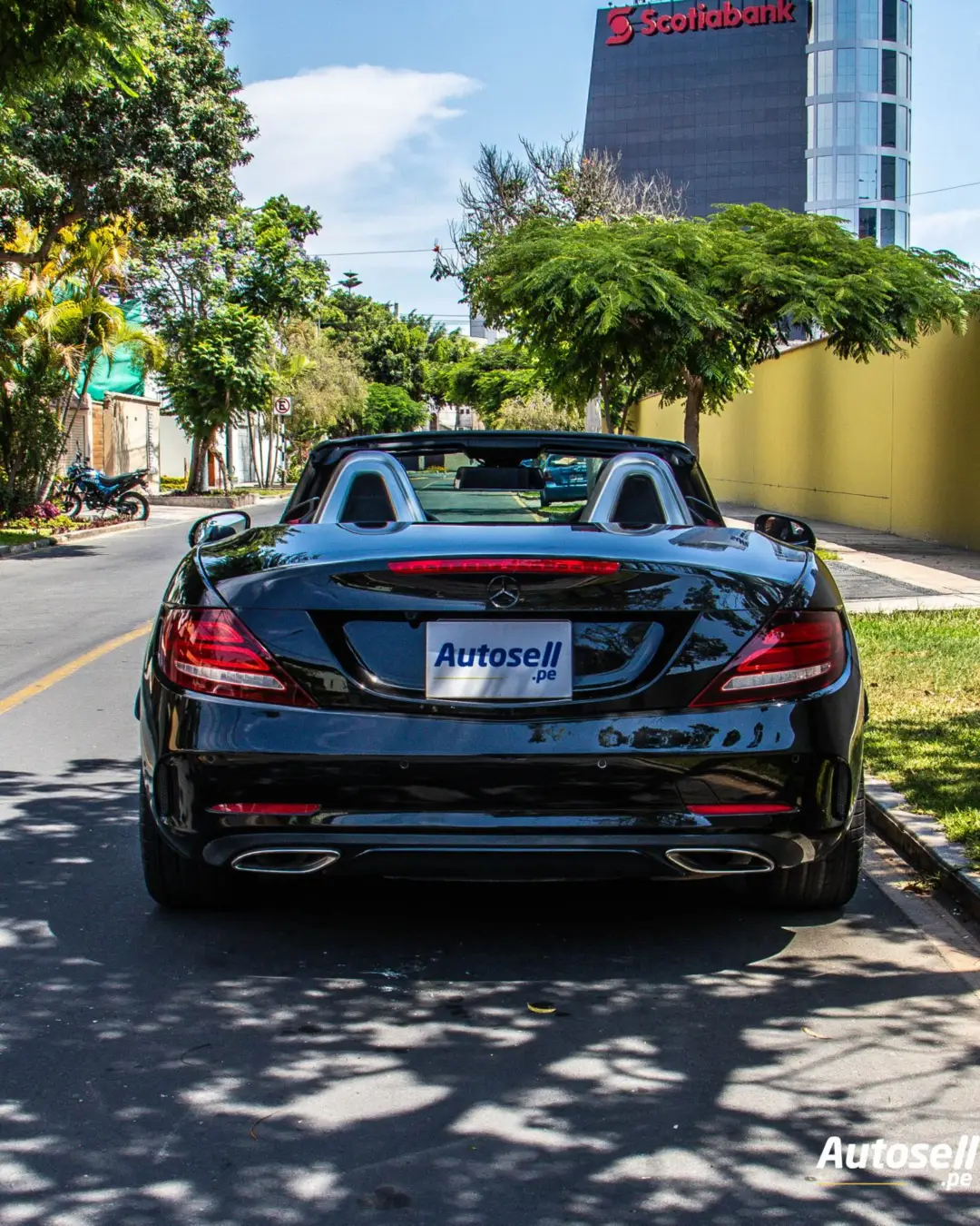 Mercedes Benz SLC 200 miniatura 4