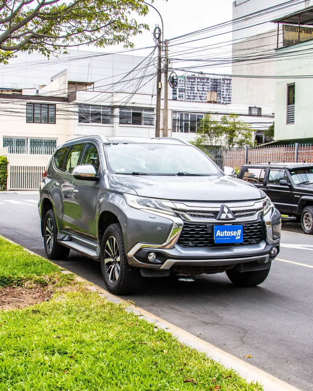 Mitsubishi Montero Sport