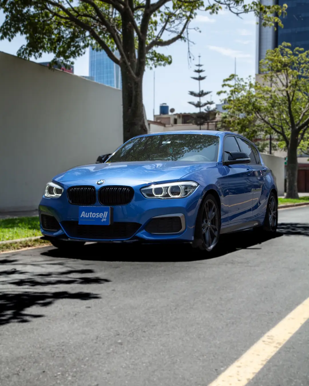 BMW M140i