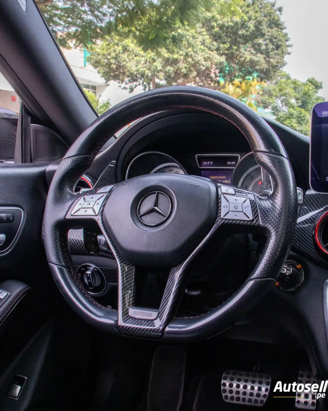 Mercedes Benz CLA 200 miniatura 13