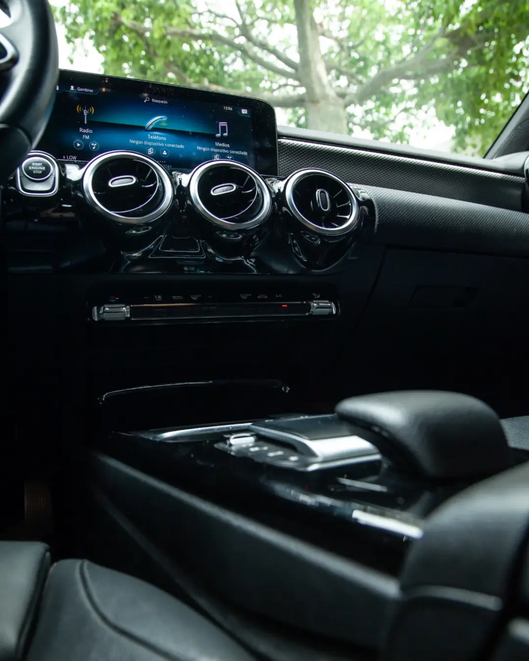 Mercedes Benz CLA 200