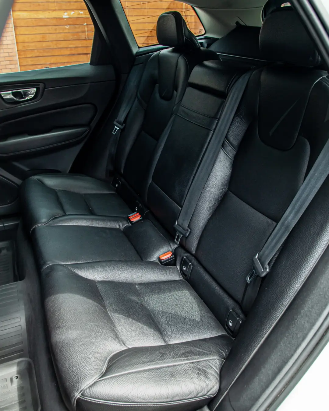 Volvo XC60 miniatura 9