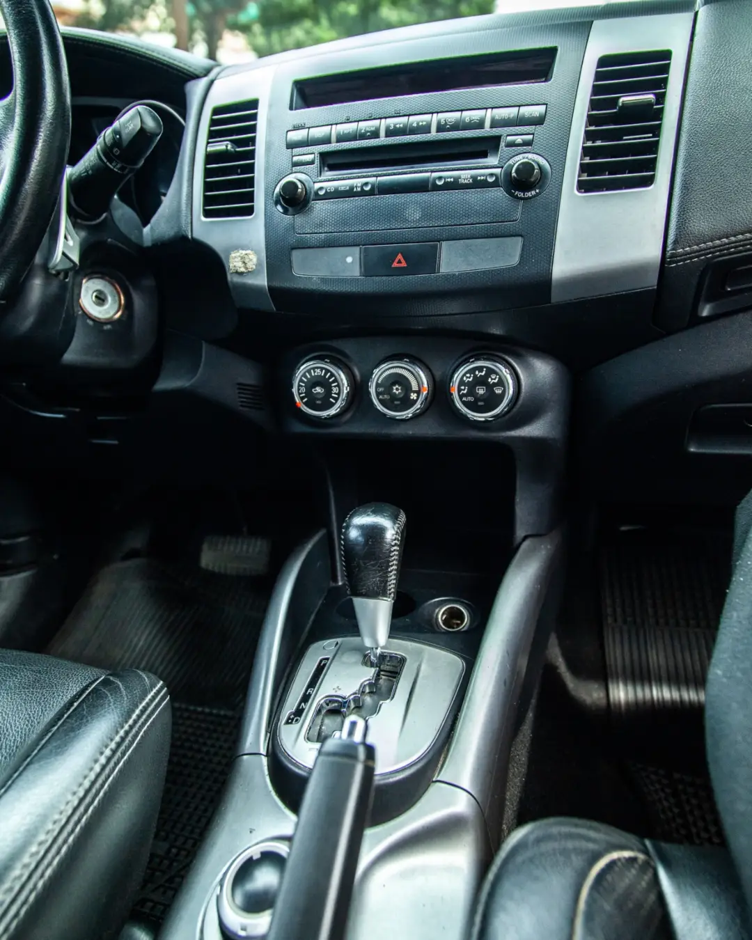 Mitsubishi Autolander