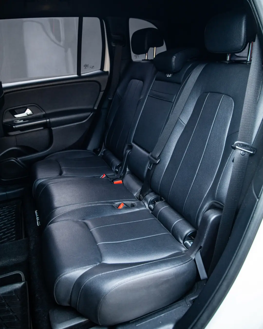 Mercedes Benz GLB 200