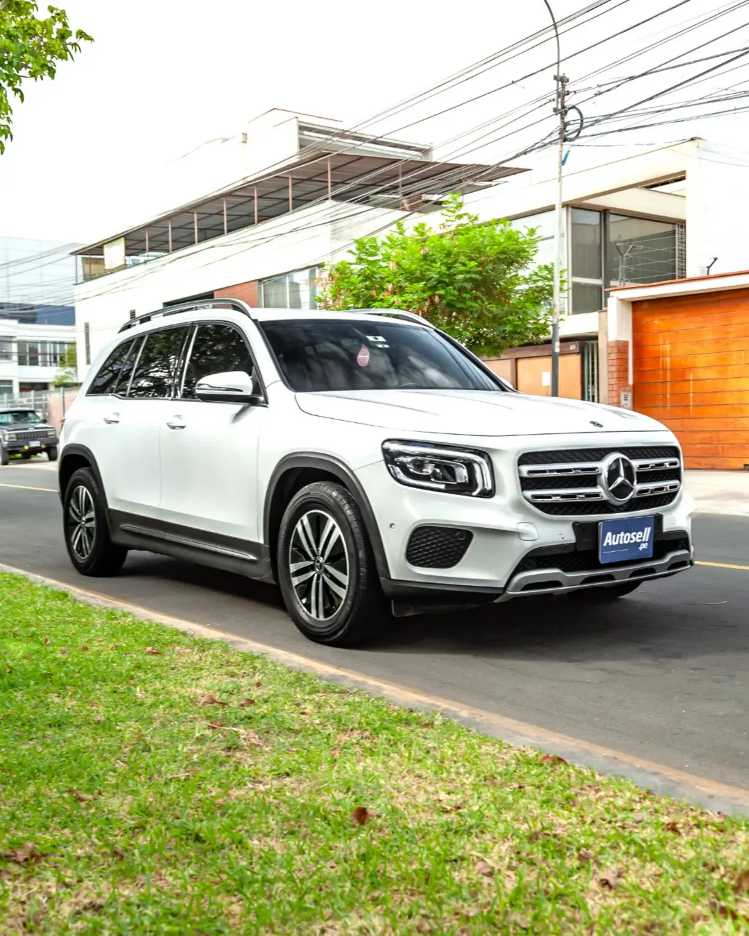 Mercedes Benz GLB 200