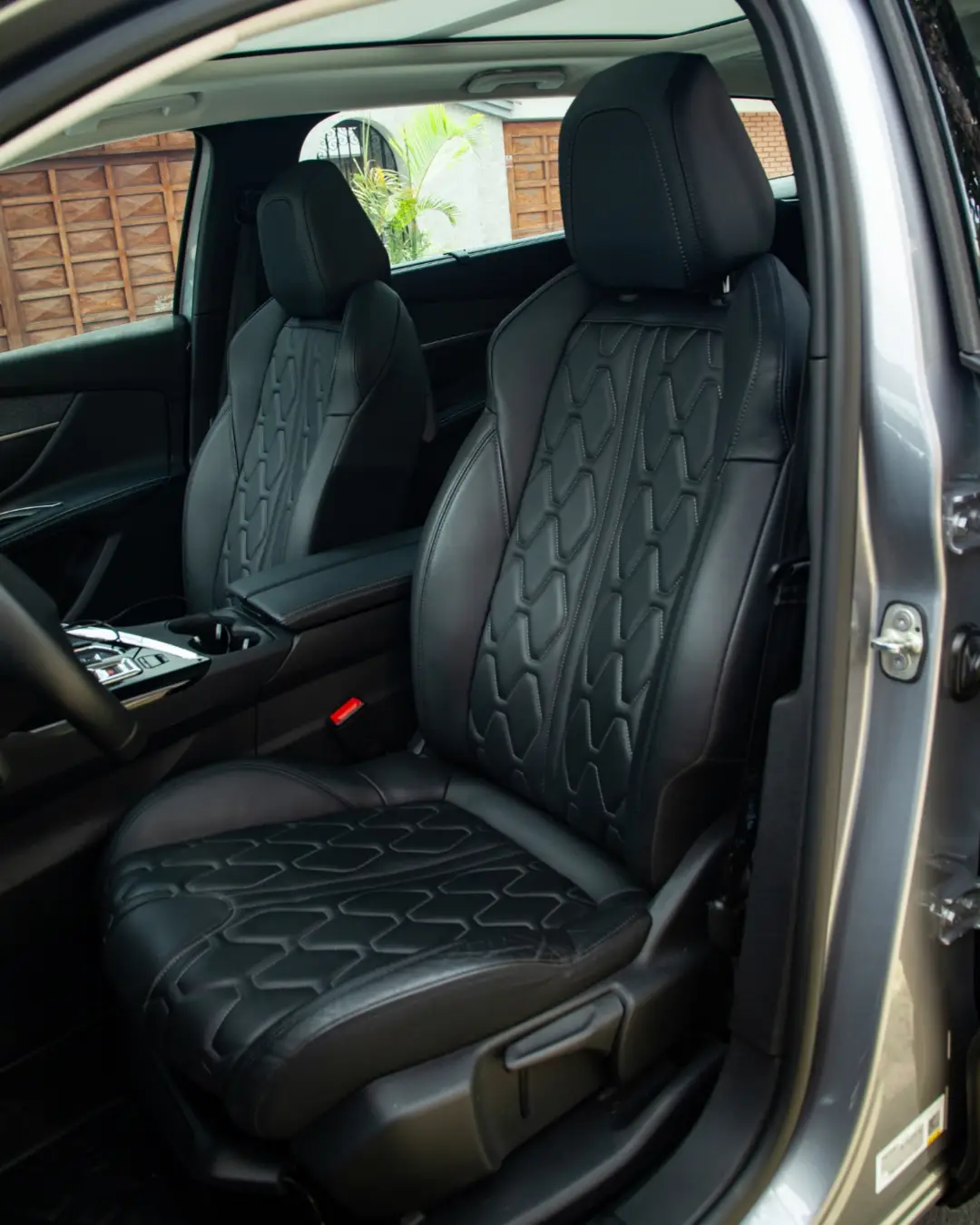 Peugeot 5008 miniatura 10