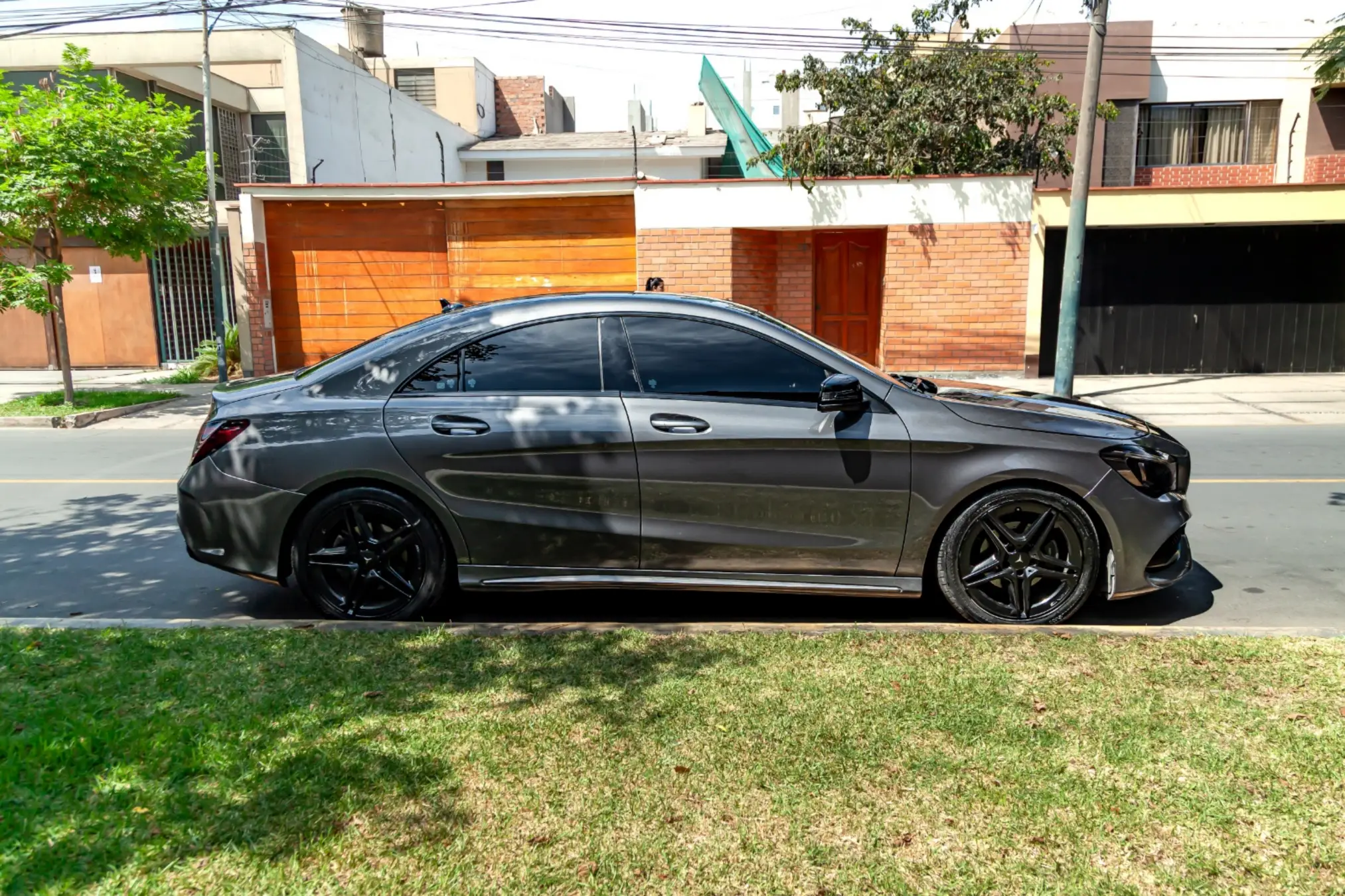 Mercedes Benz CLA 200 Coupe miniatura 6