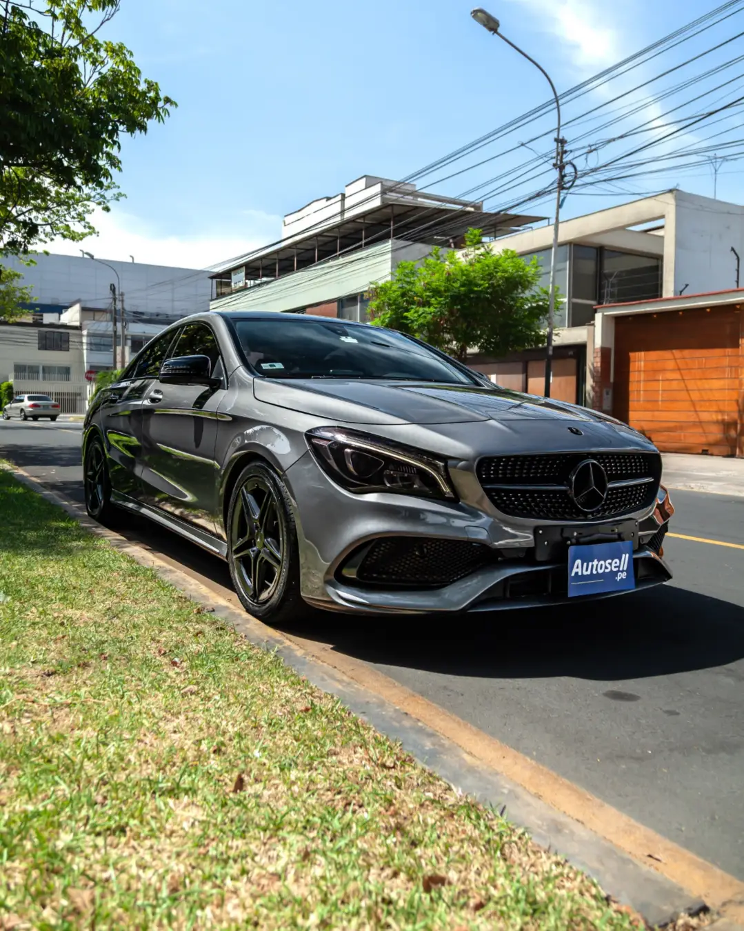 Mercedes Benz CLA 200 Coupe miniatura 7