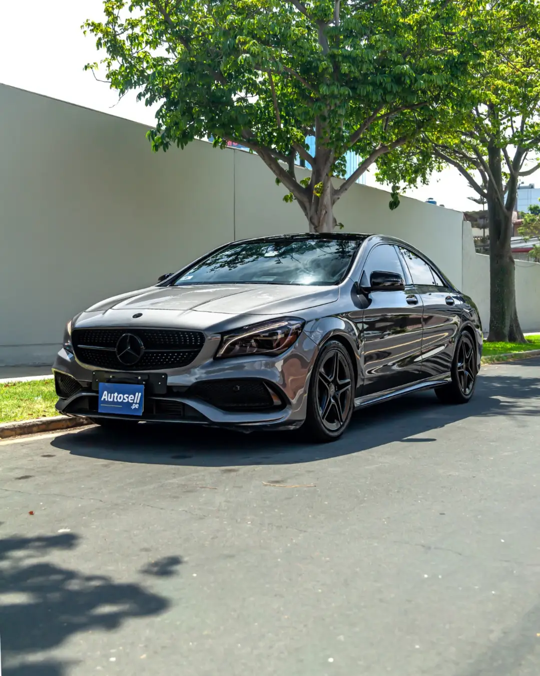 Mercedes Benz CLA 200 Coupe miniatura 1