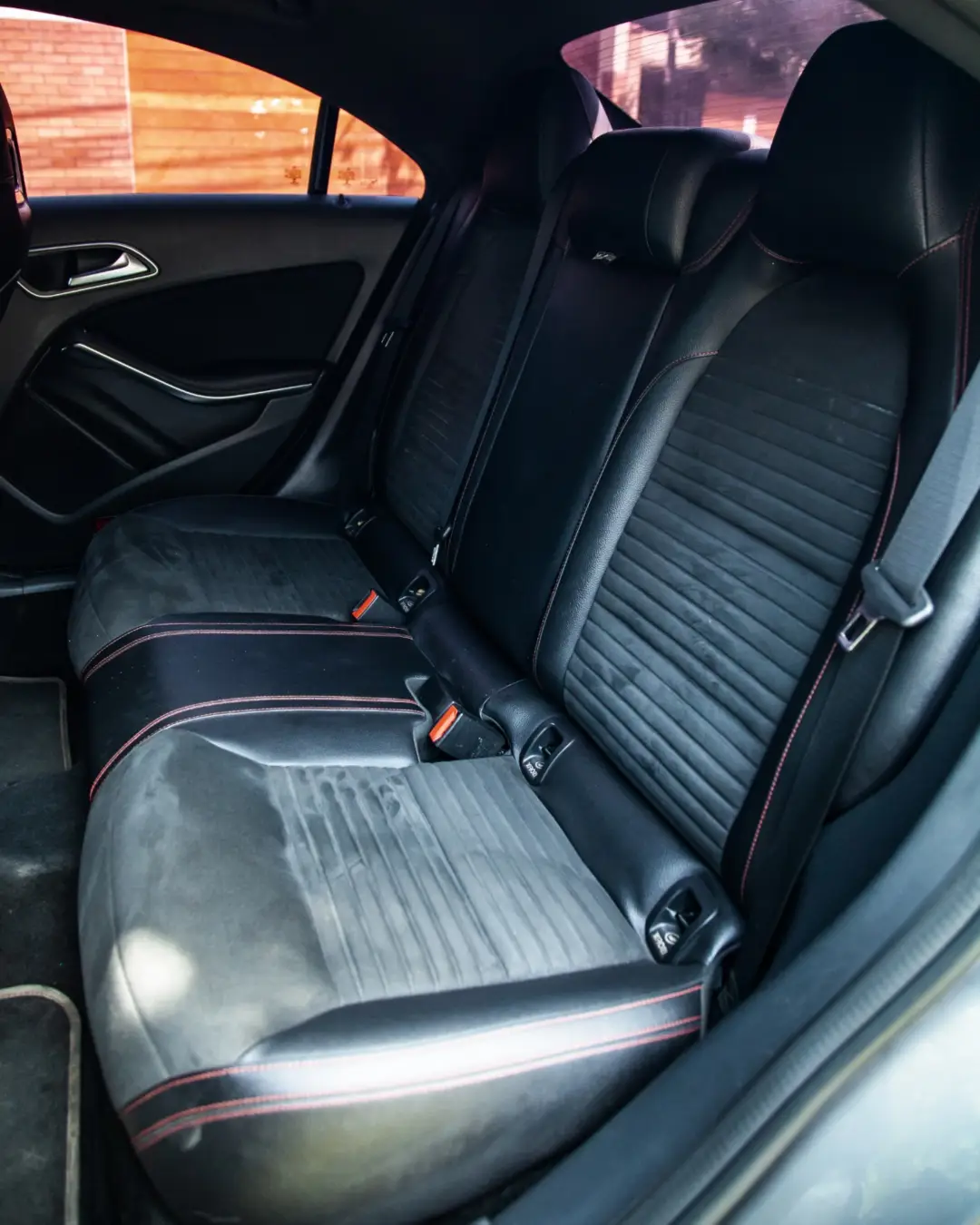 Mercedes Benz CLA 200 Coupe miniatura 9