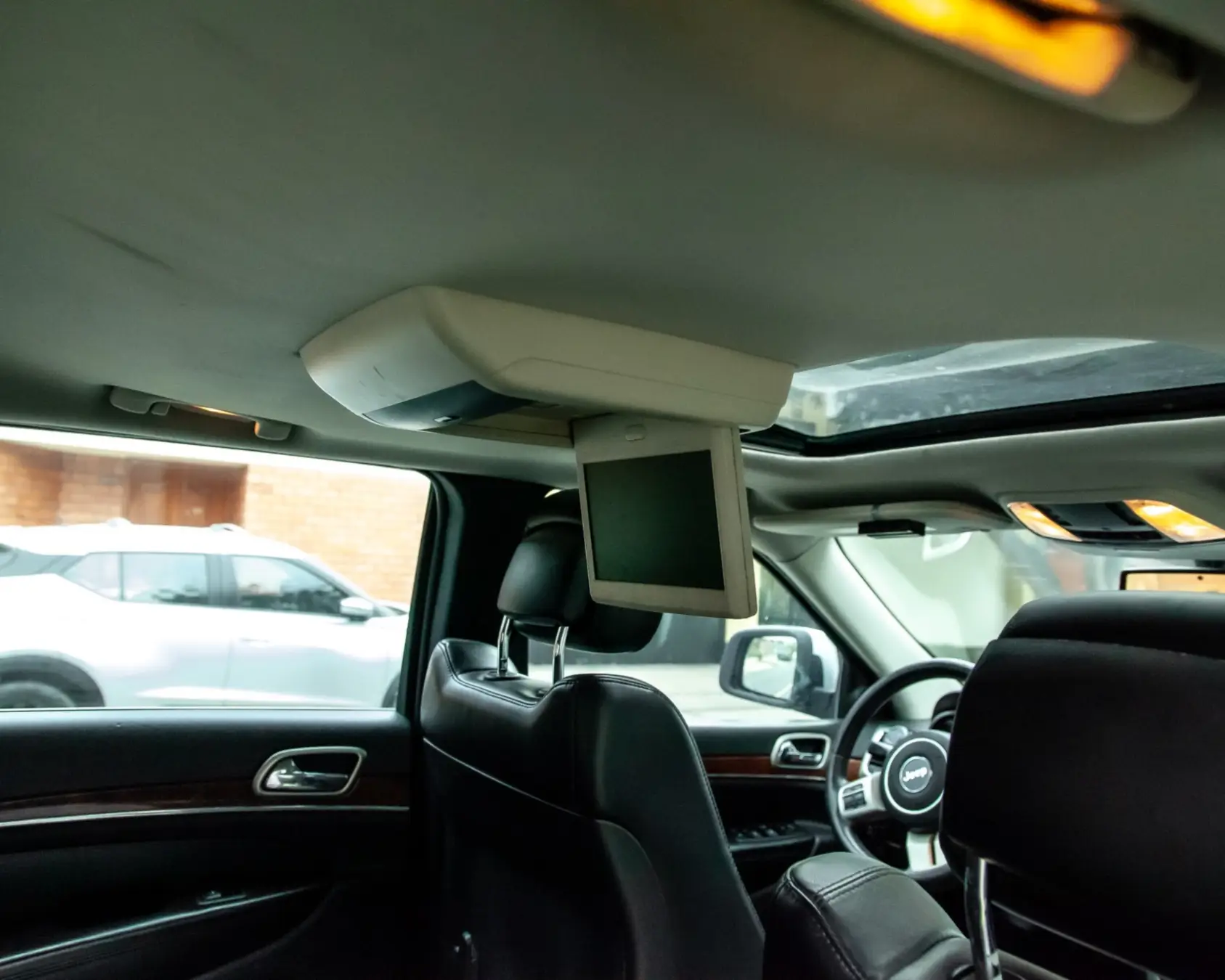 Jeep Grand Cherokee miniatura 13