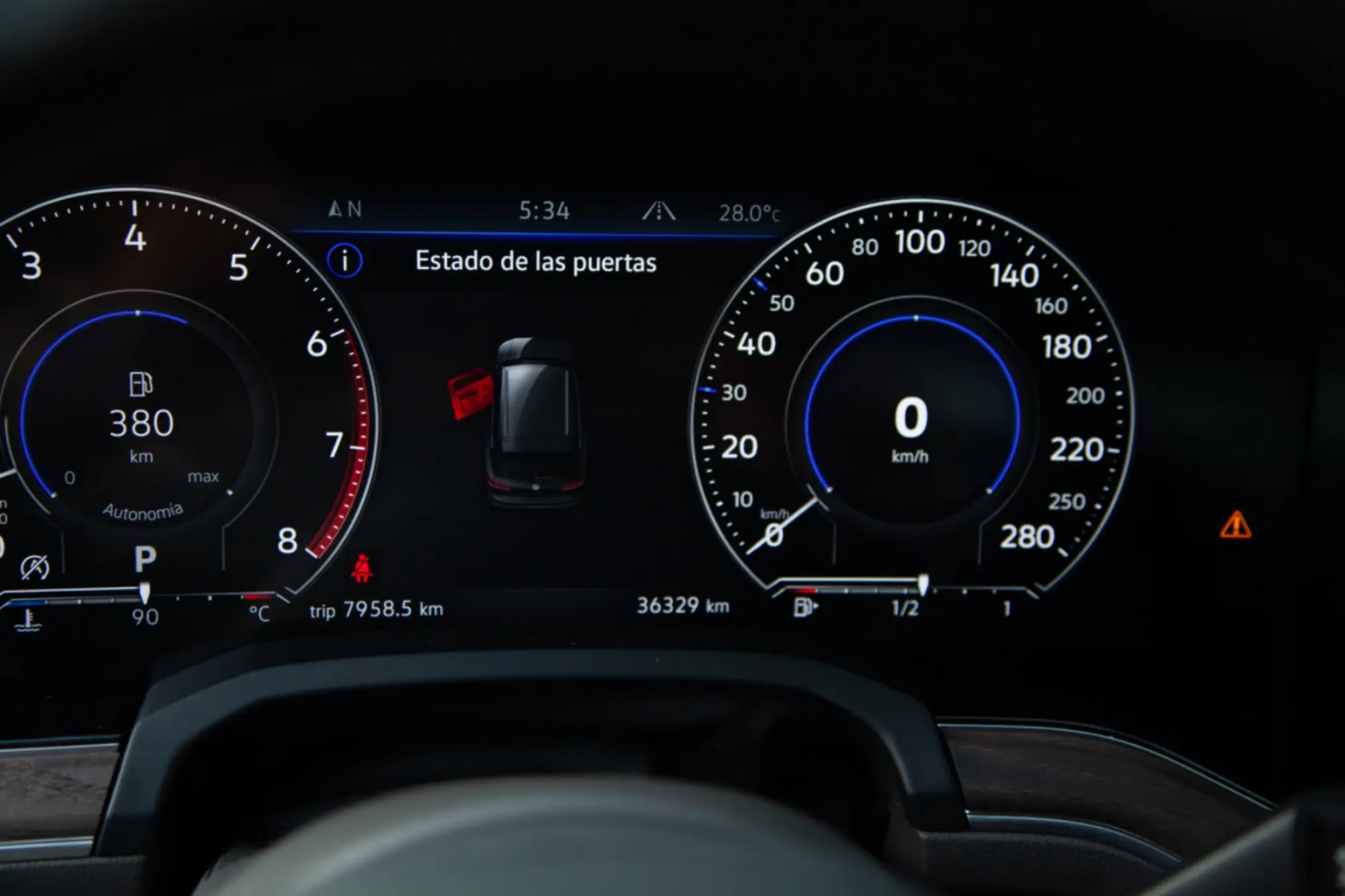 Volkswagen Touareg miniatura 13