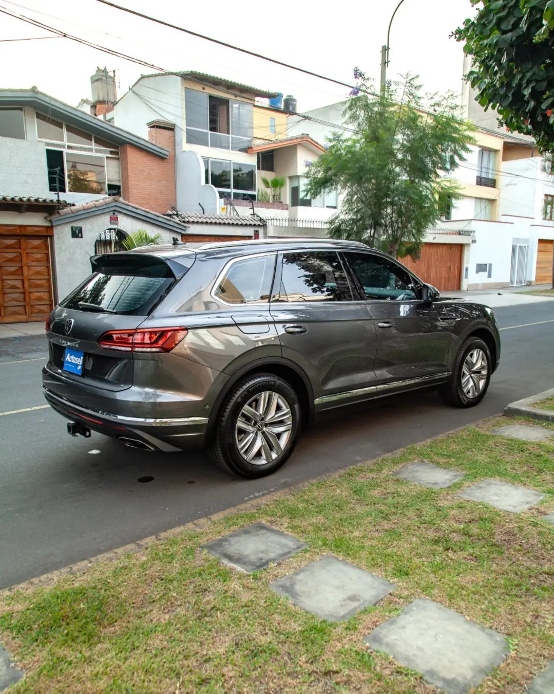 Volkswagen Touareg miniatura 5