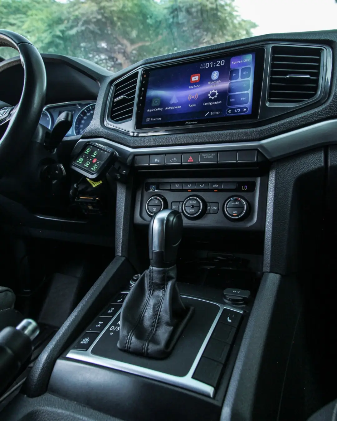 Volkswagen Amarok miniatura 12