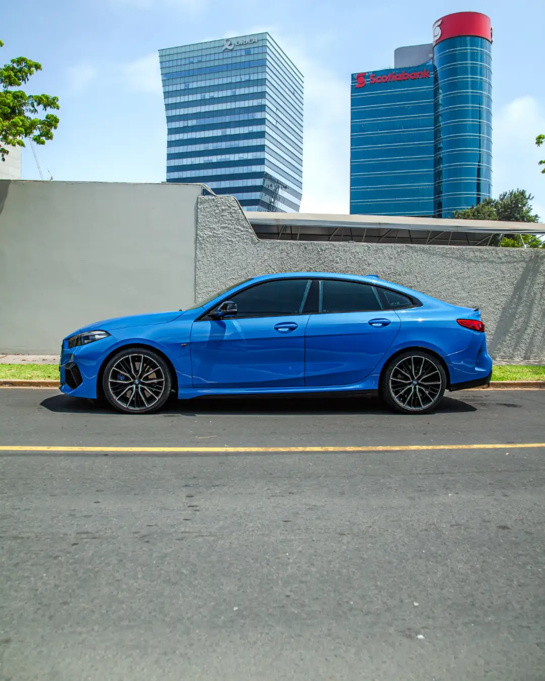 BMW M235i