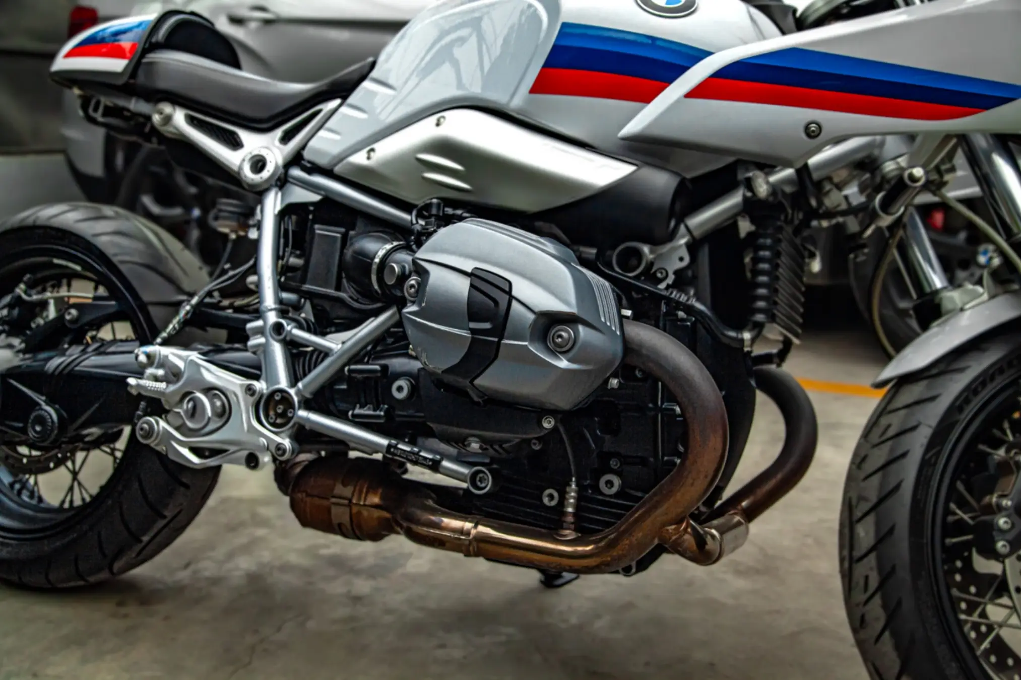 BMW R nine T