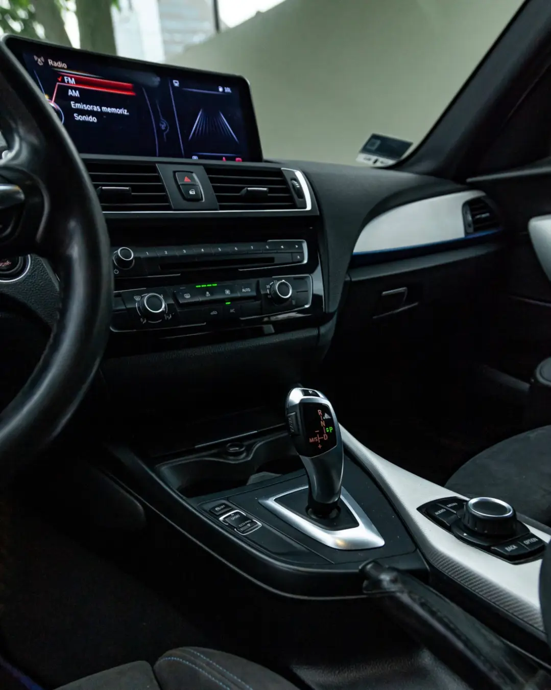 BMW 120i