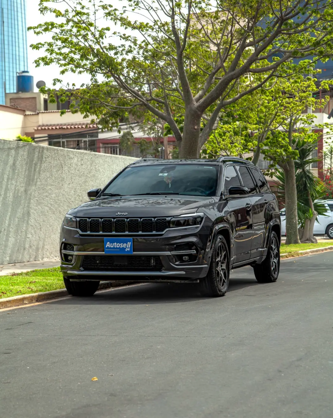 Jeep Commander 2023 - Vehículo usado en venta