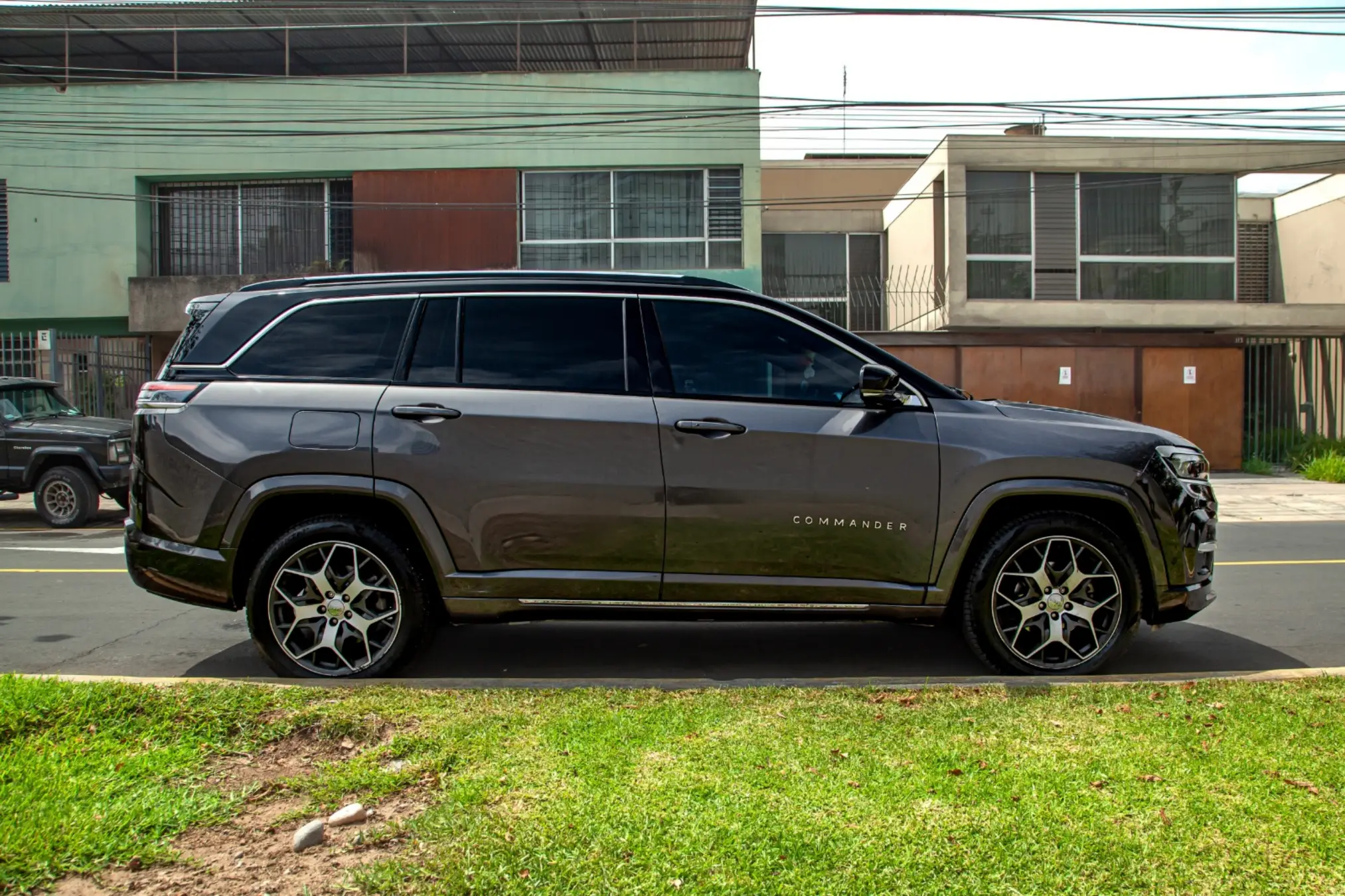 Jeep Commander