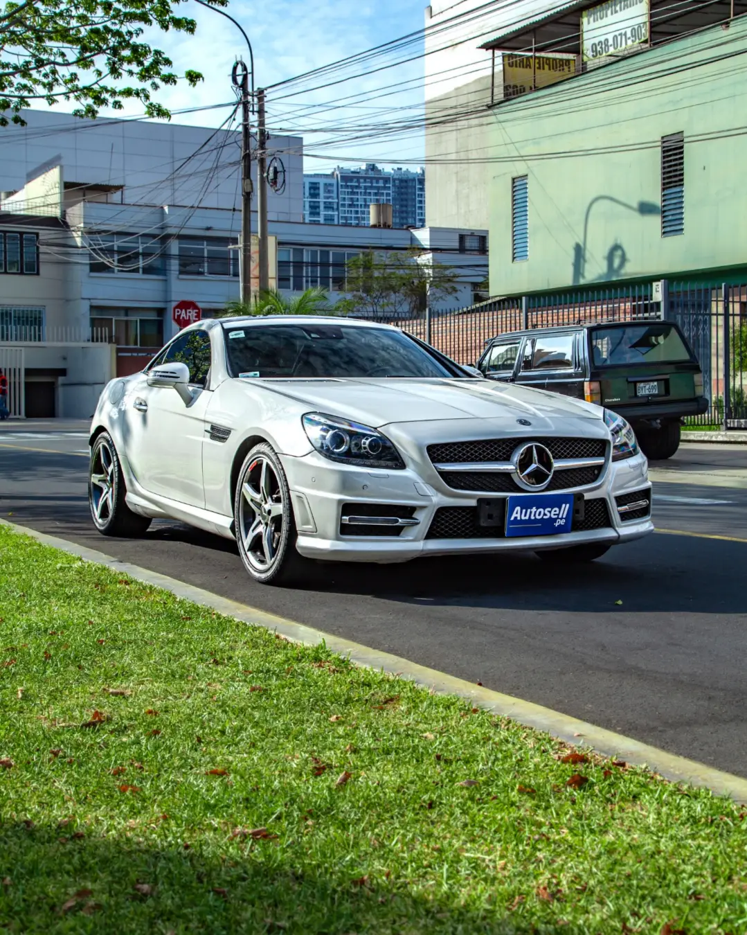 Mercedes Benz SLK350