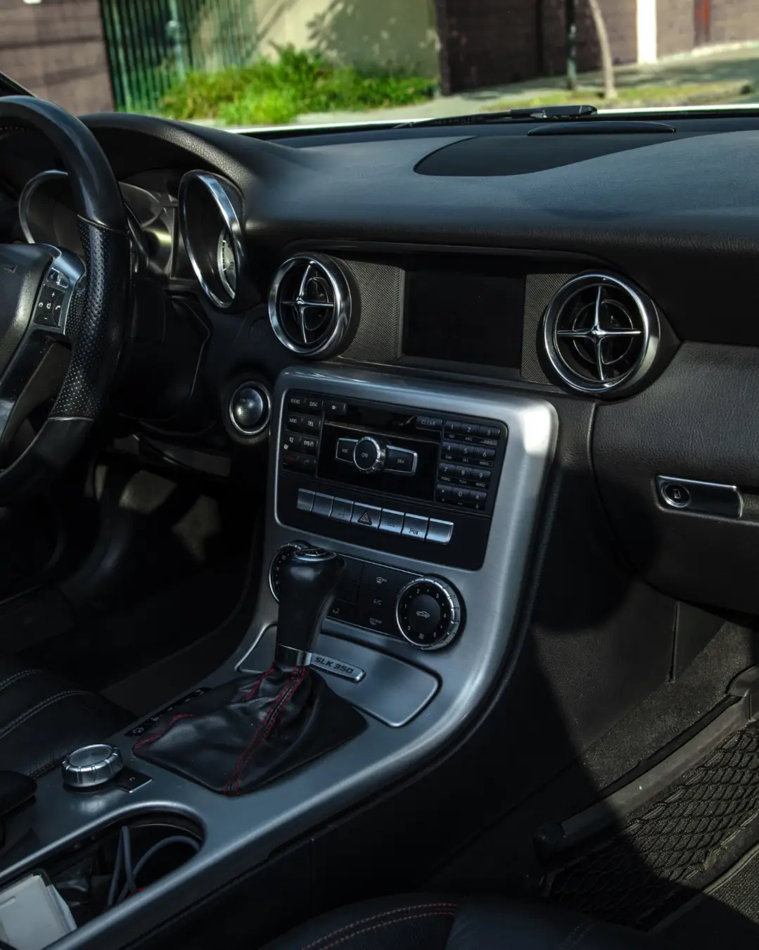 Mercedes Benz SLK350