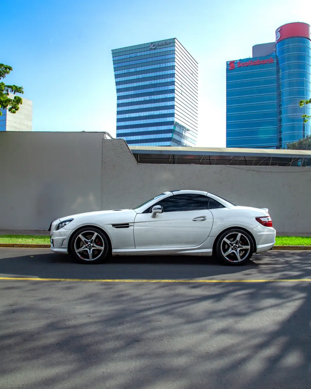 Mercedes Benz SLK350