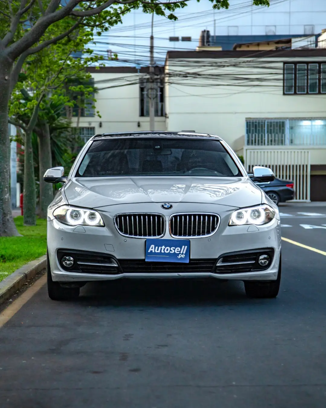 BMW 520I