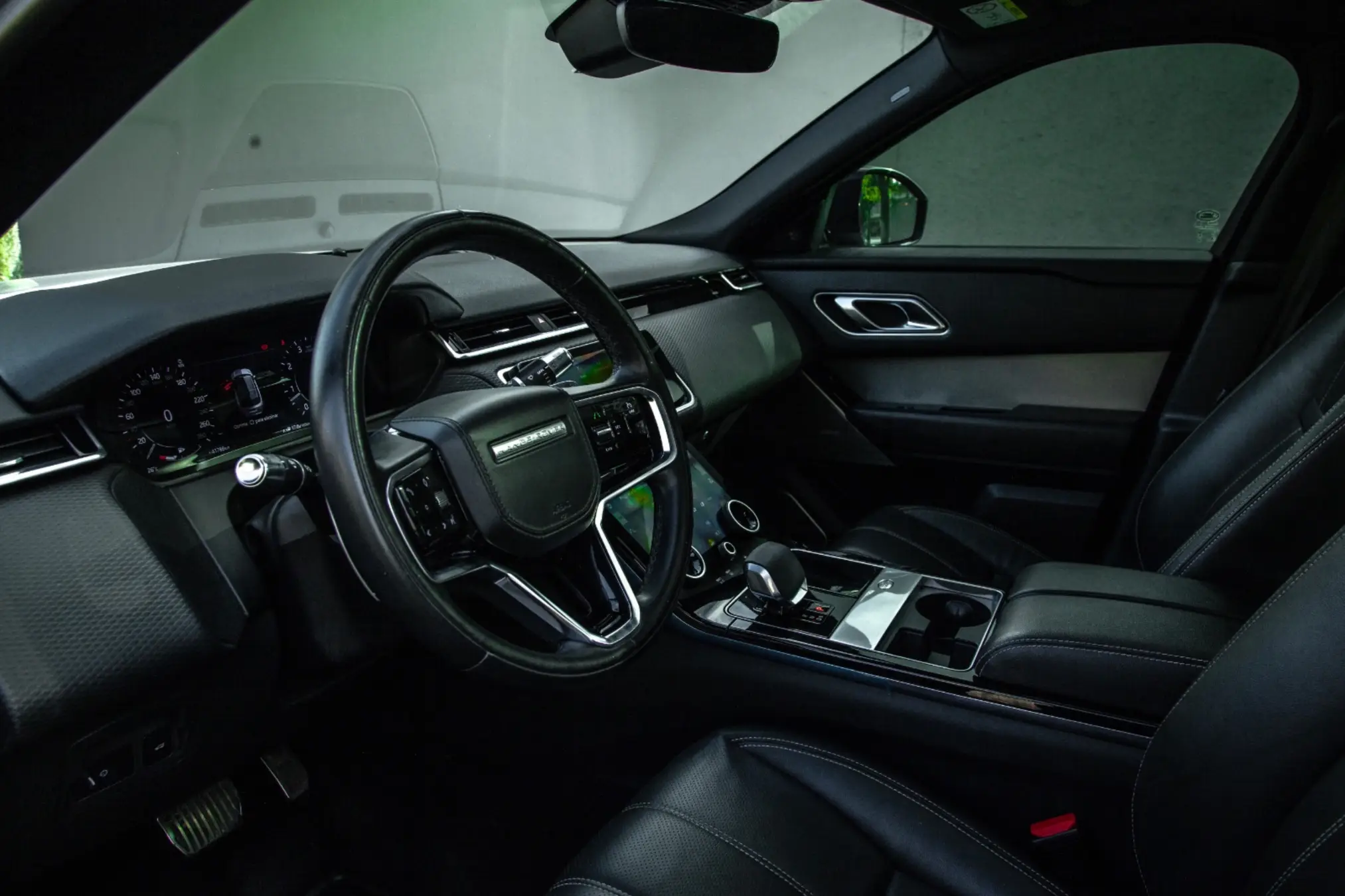 Land Rover Range rover velar