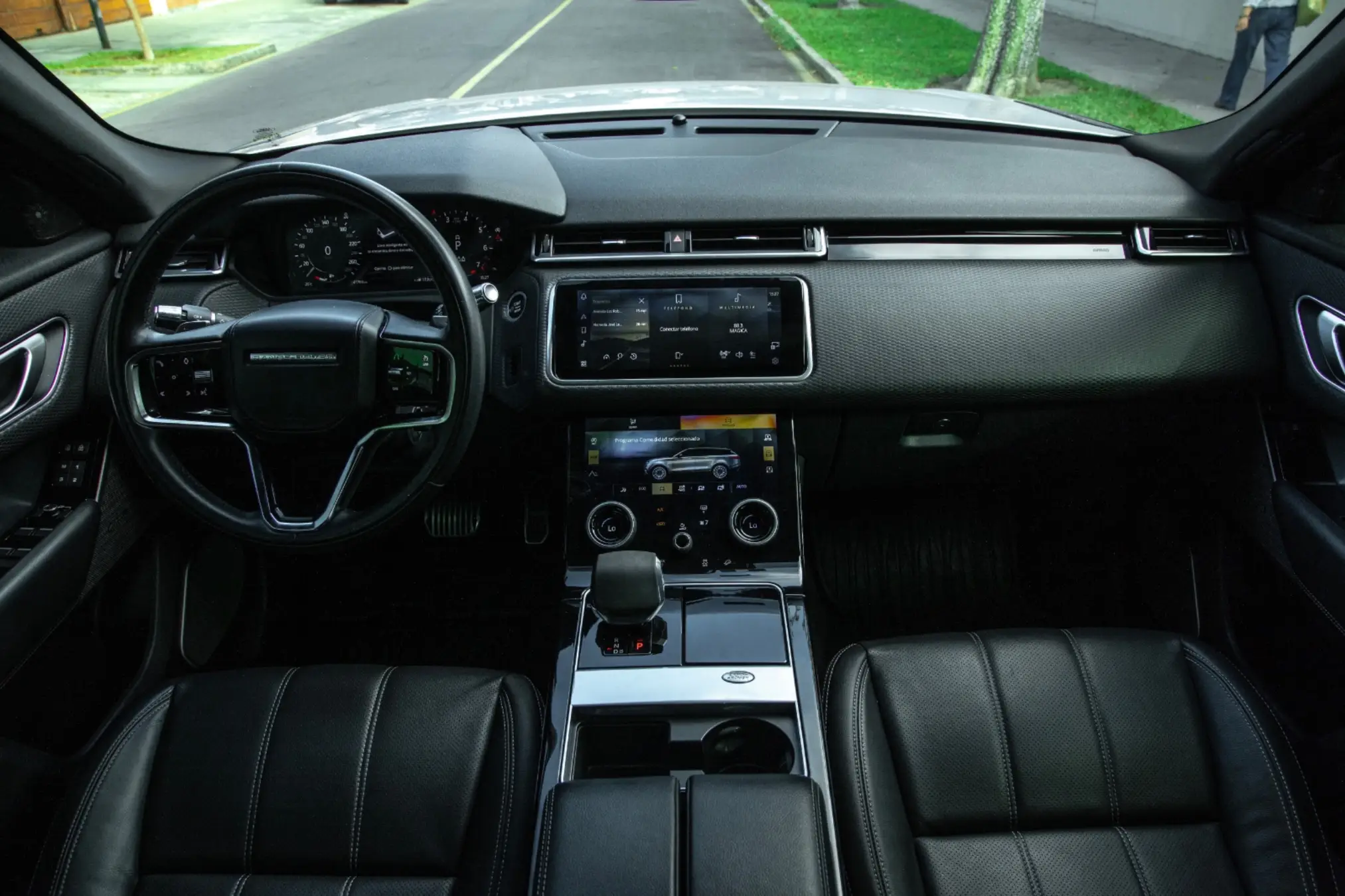 Land Rover Range rover velar