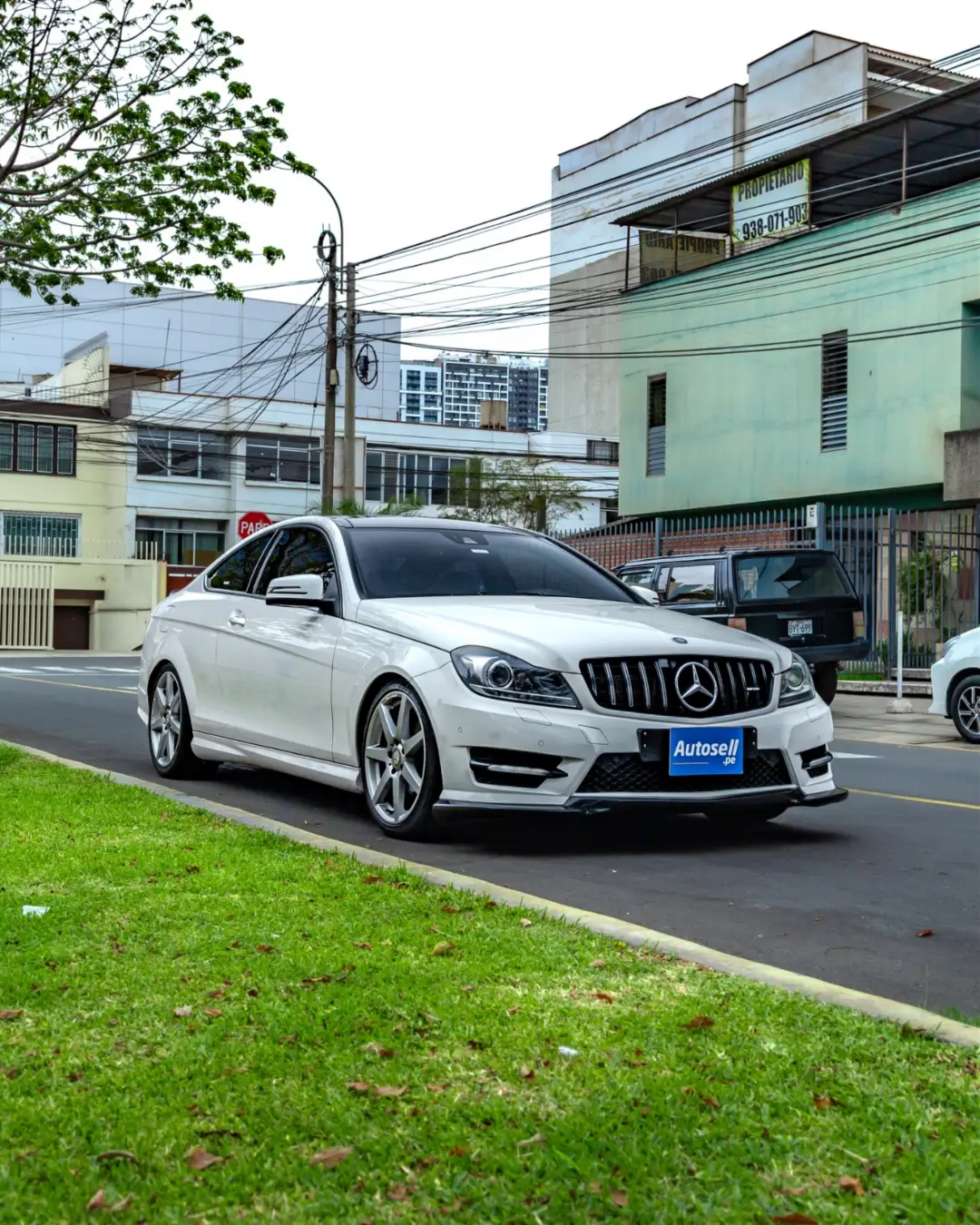 Mercedes Benz C250 Blue Efficiency Coupe