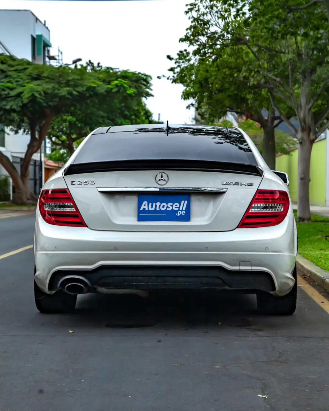 Mercedes Benz C250 Blue Efficiency Coupe
