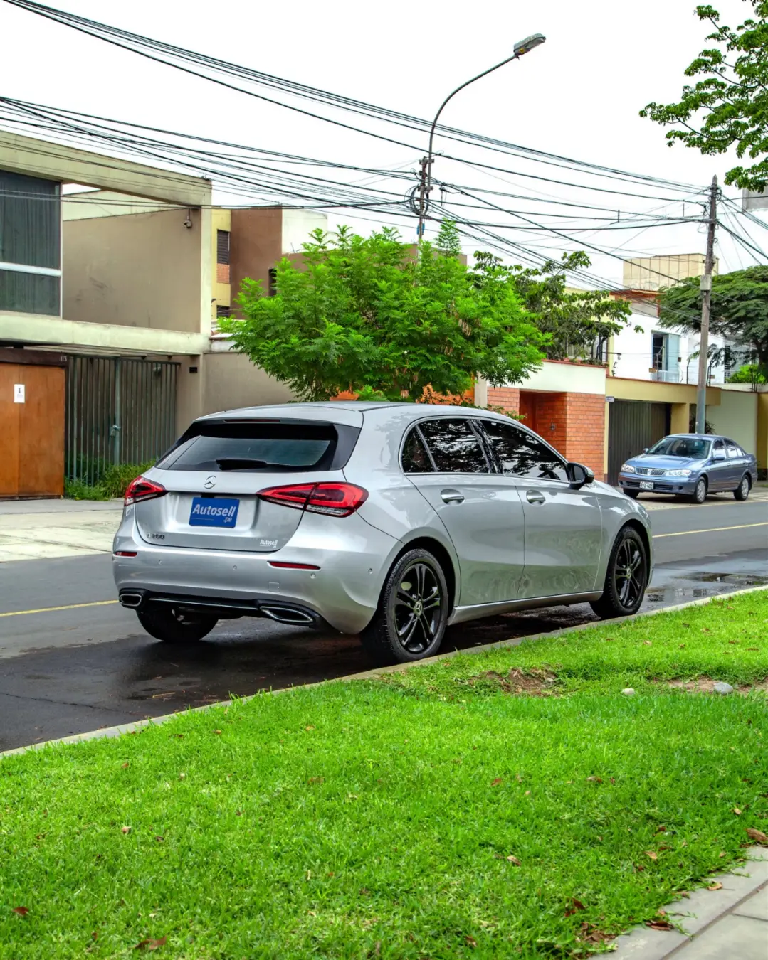 Mercedes Benz A200