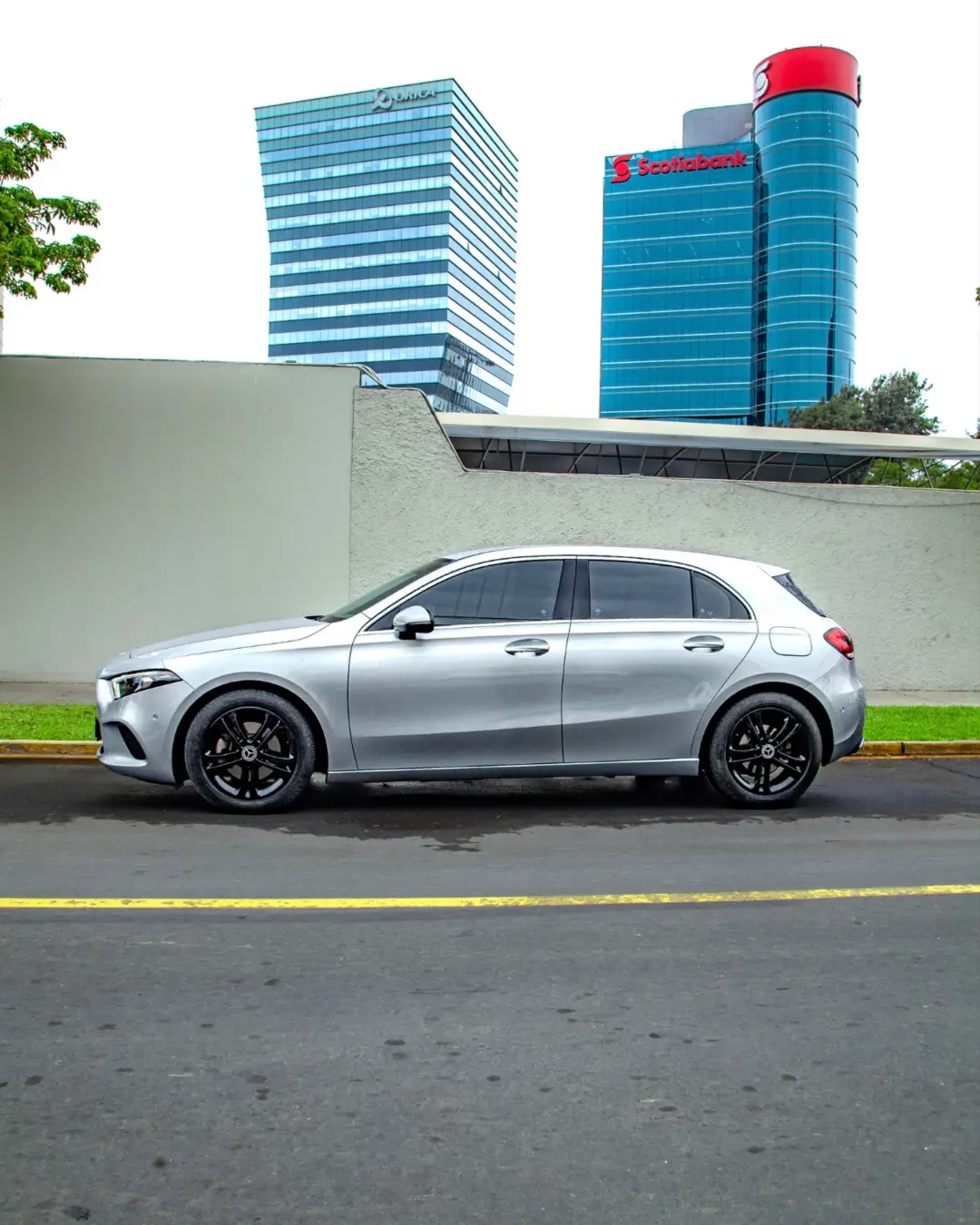 Mercedes Benz A200