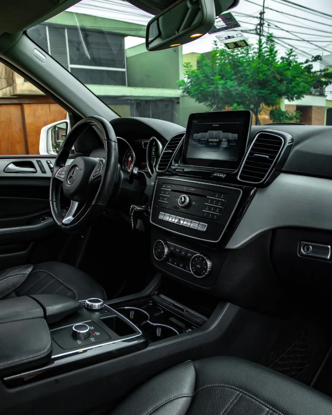 Mercedes Benz GLE400