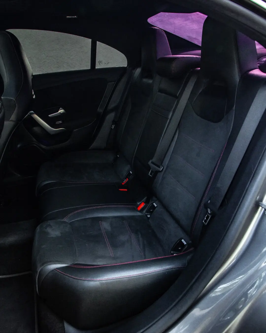 Mercedes Benz CLA 200