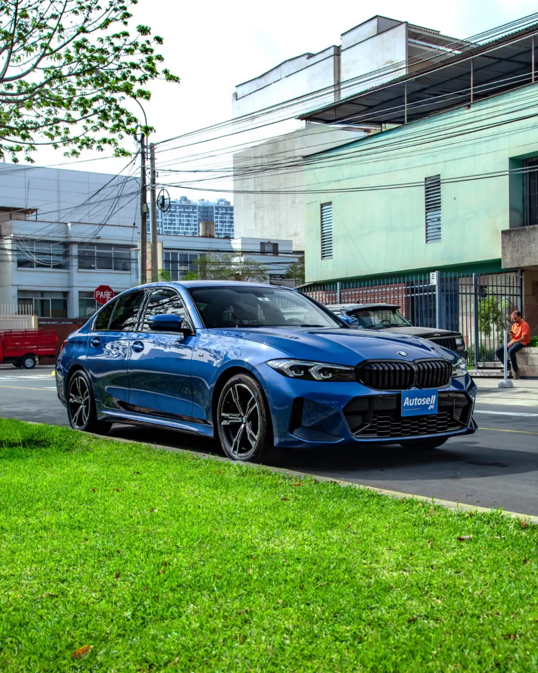 BMW 320i