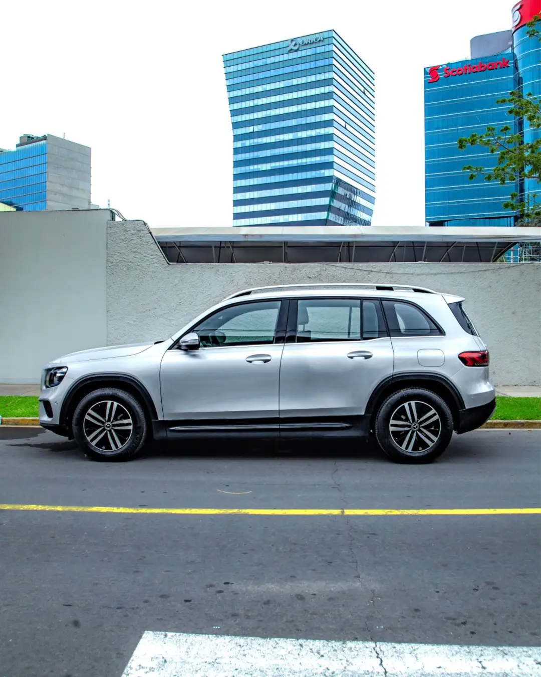 Mercedes Benz Glb200