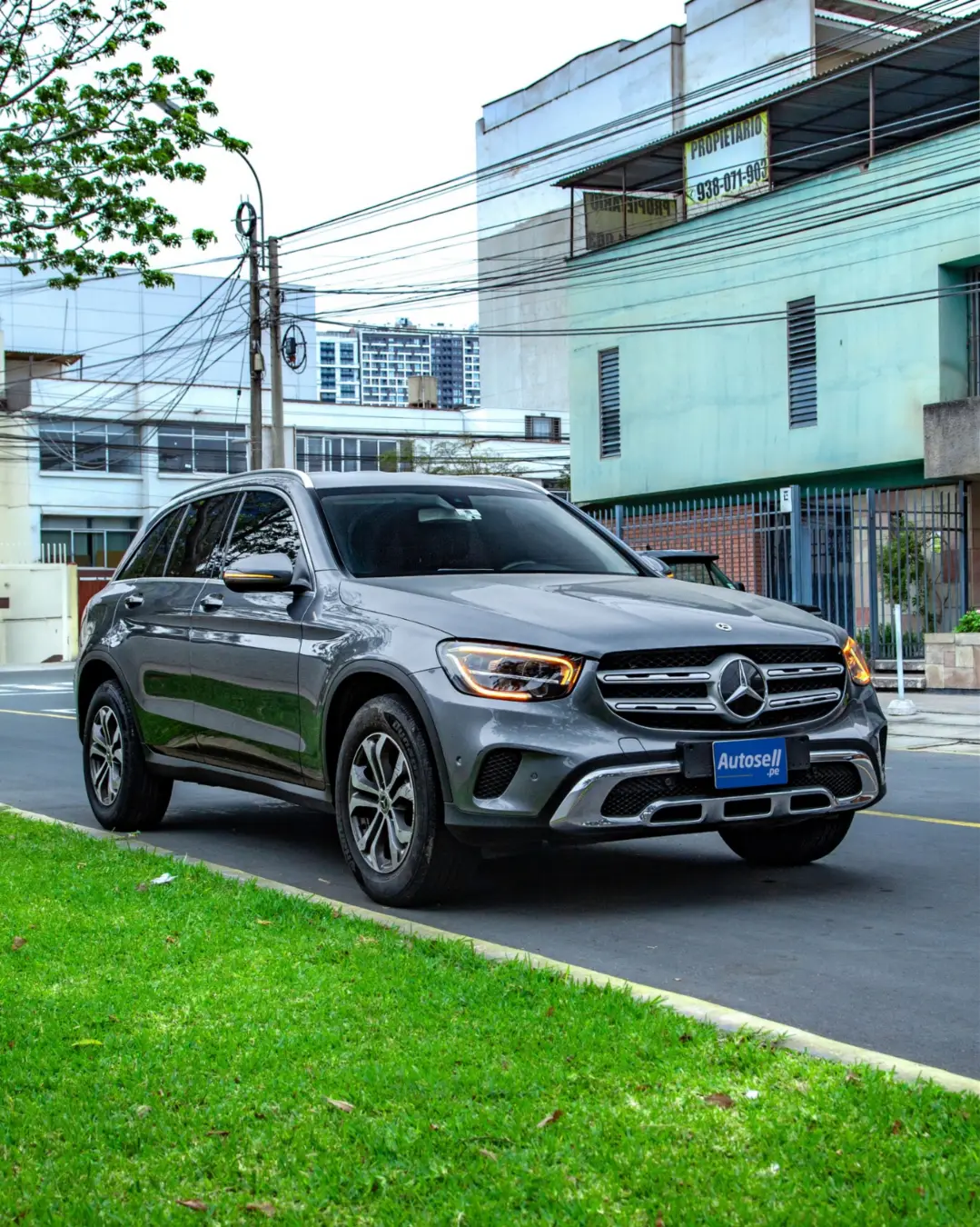 Mercedes Benz GLC200