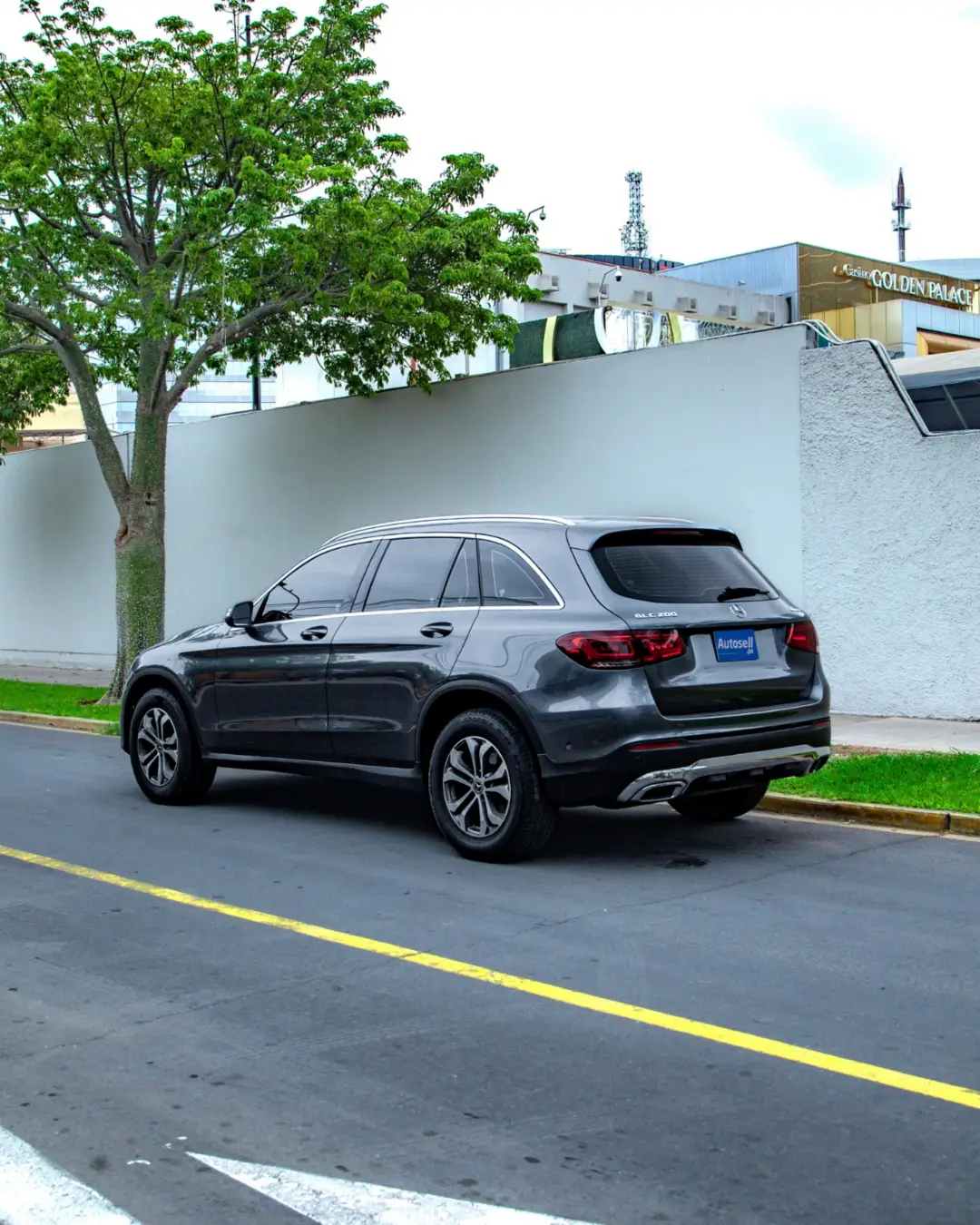 Mercedes Benz GLC200