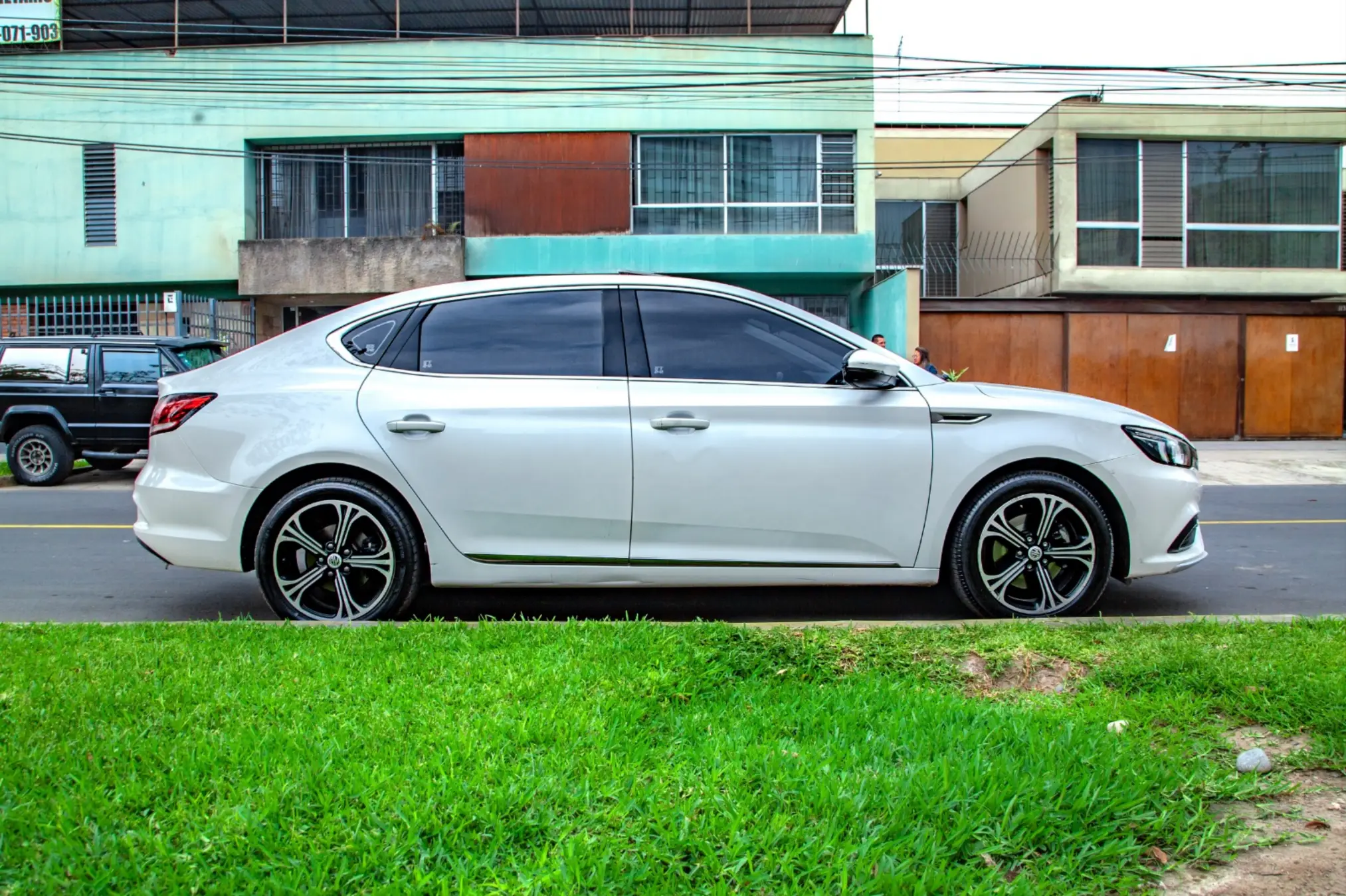 MG Mg6