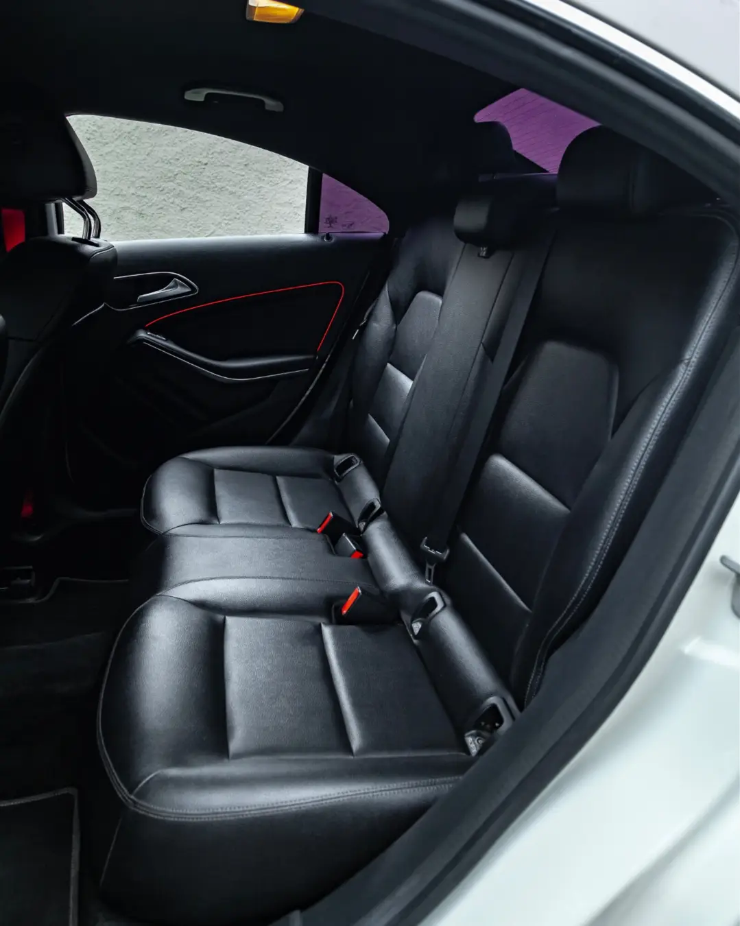 Mercedes Benz CLA180
