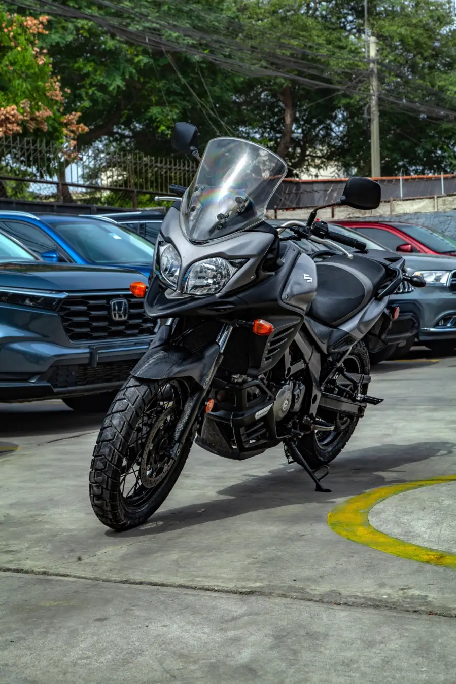 Suzuki DL650A