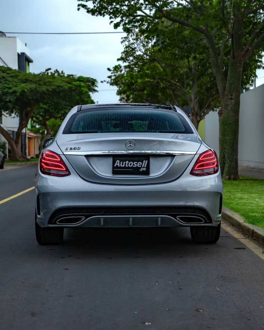 Mercedes Benz C250