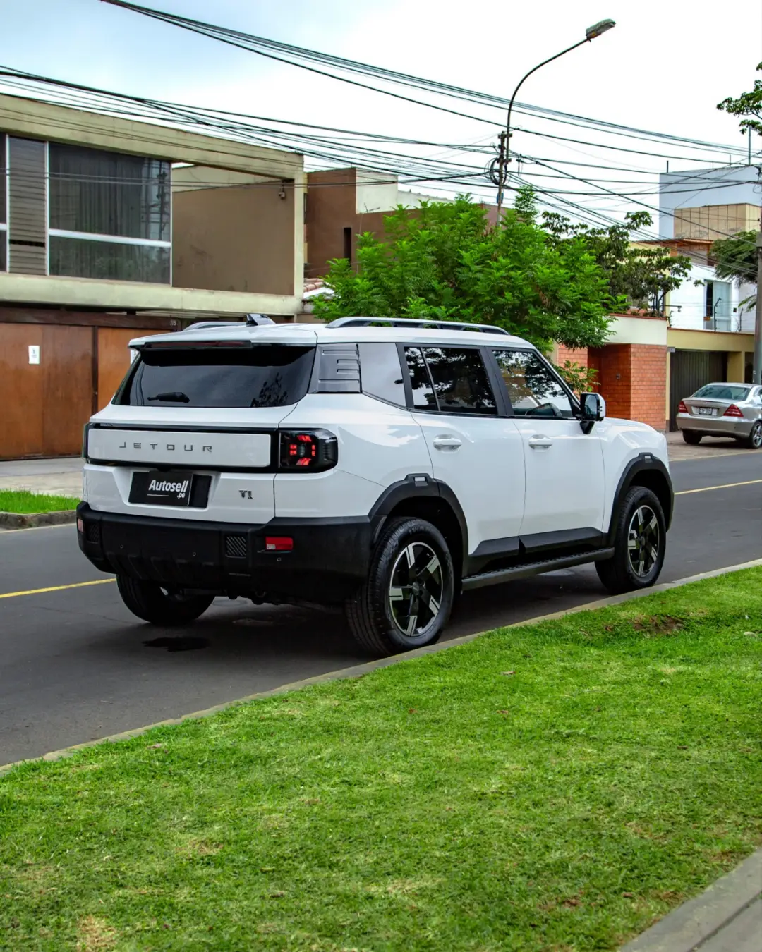 Jetour T1