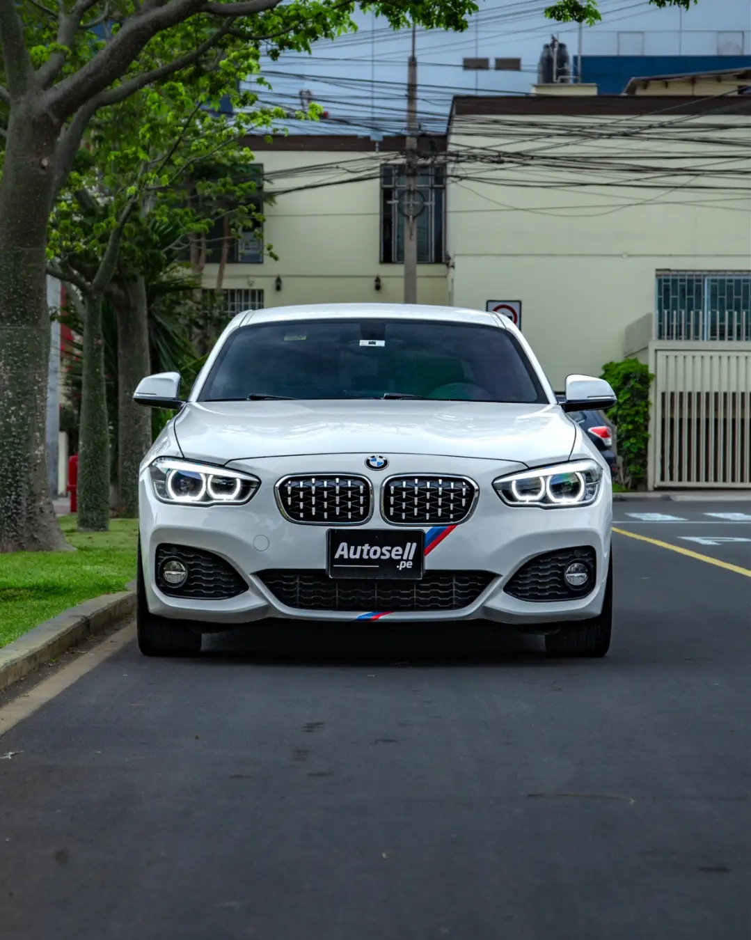 BMW 120i