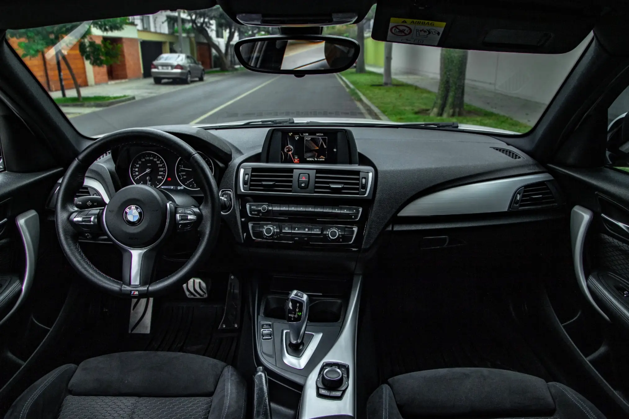 BMW 120i