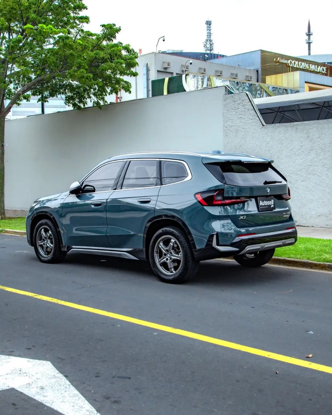 BMW X1