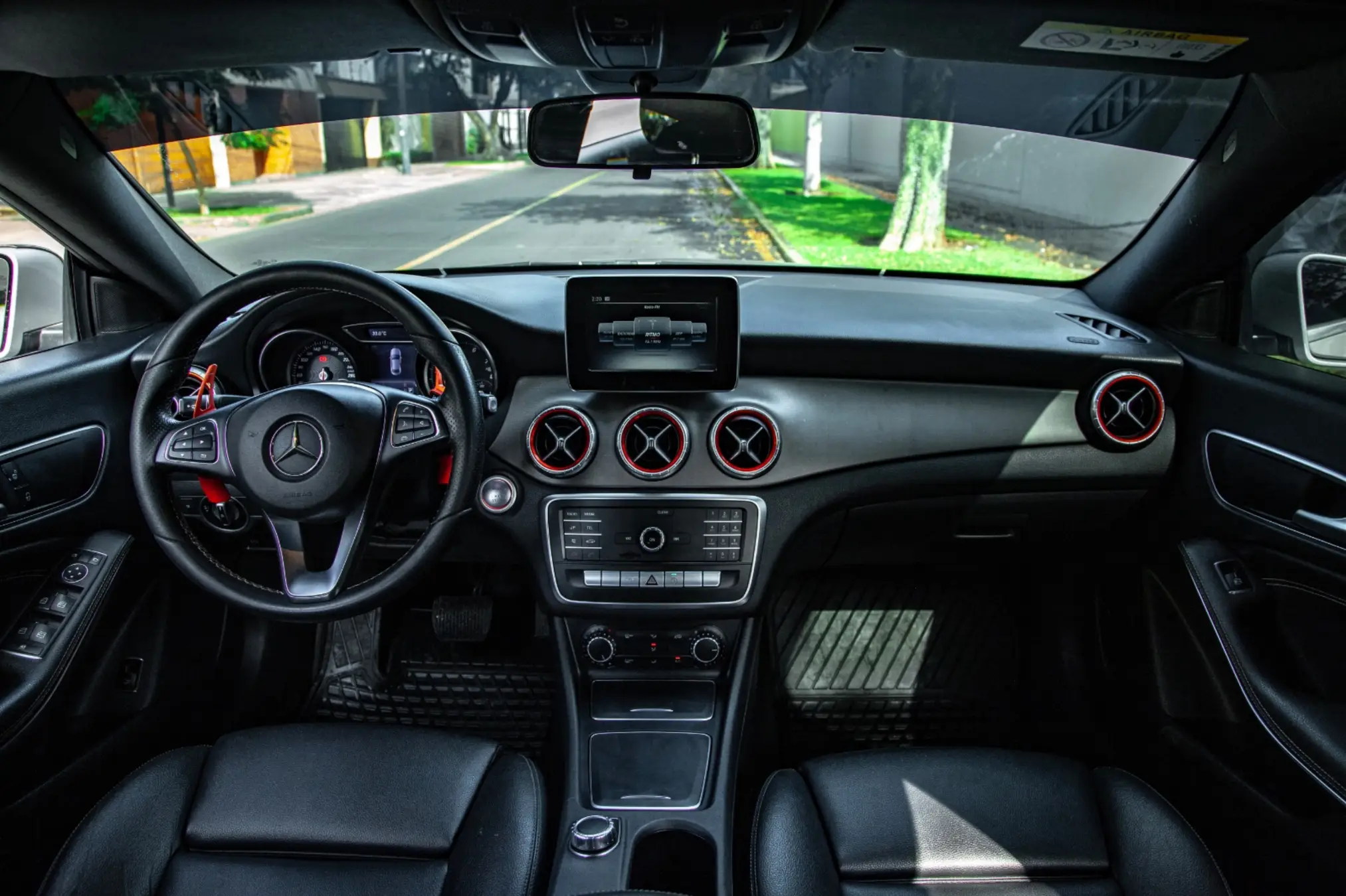 Mercedes Benz Cla 180