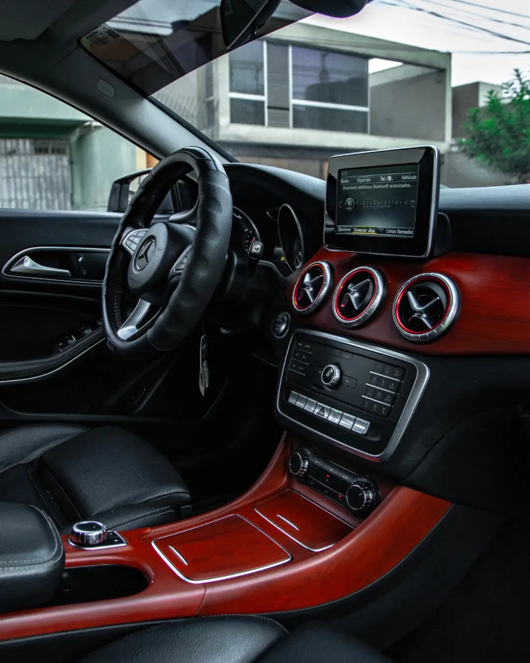 Mercedes Benz CLA 180